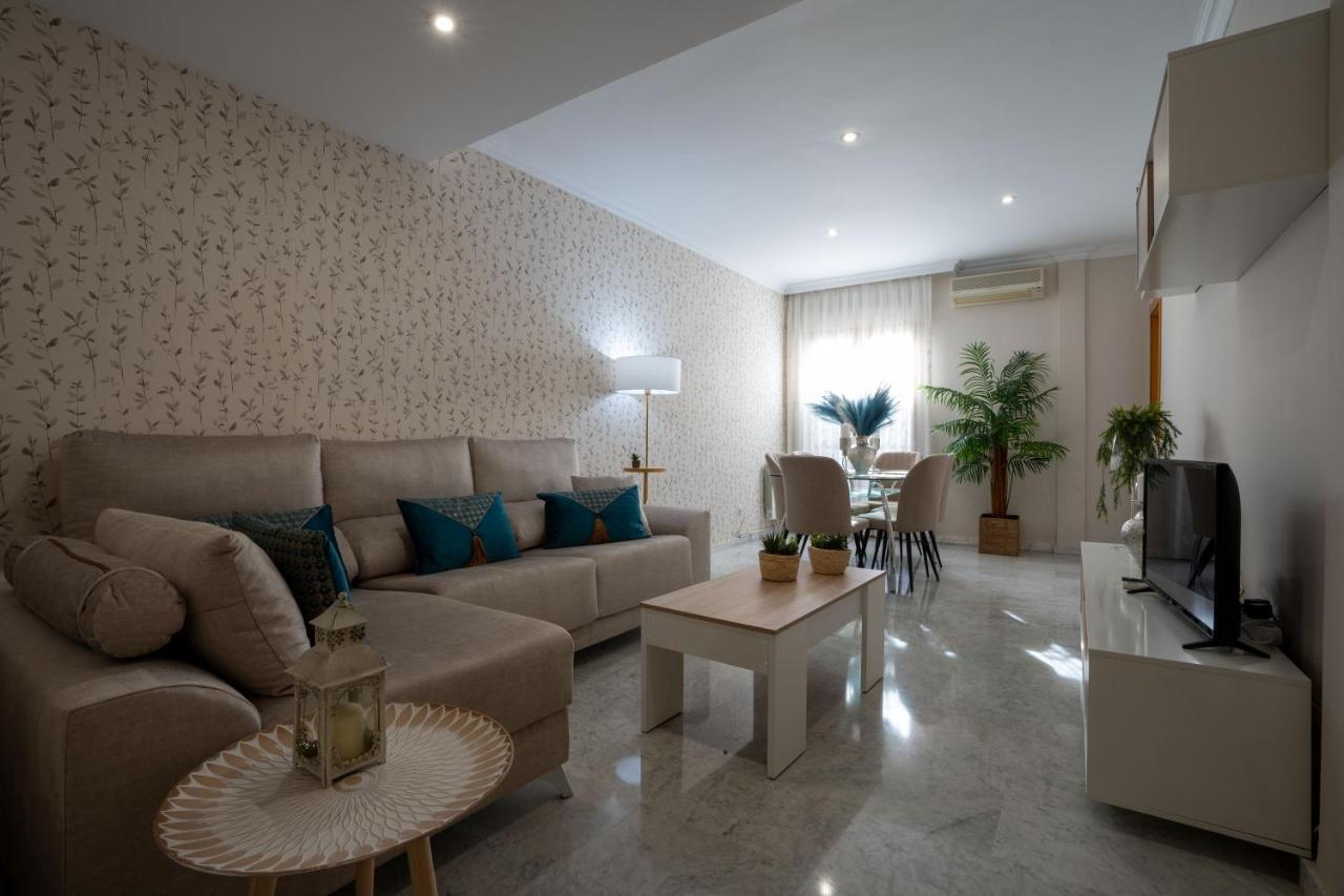 Apartment Reina Aixa- Centro