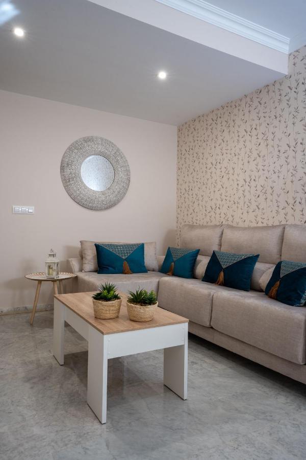 Reina Aixa- Centro Appartement *